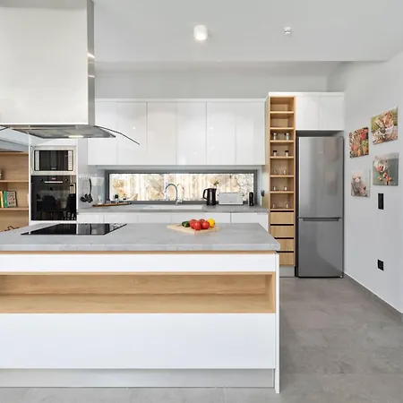 Ouranos By Whitedream Nisaki (Corfu)