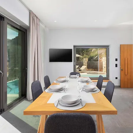 Ouranos By Whitedream