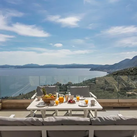 Villa Ouranos By Whitedream